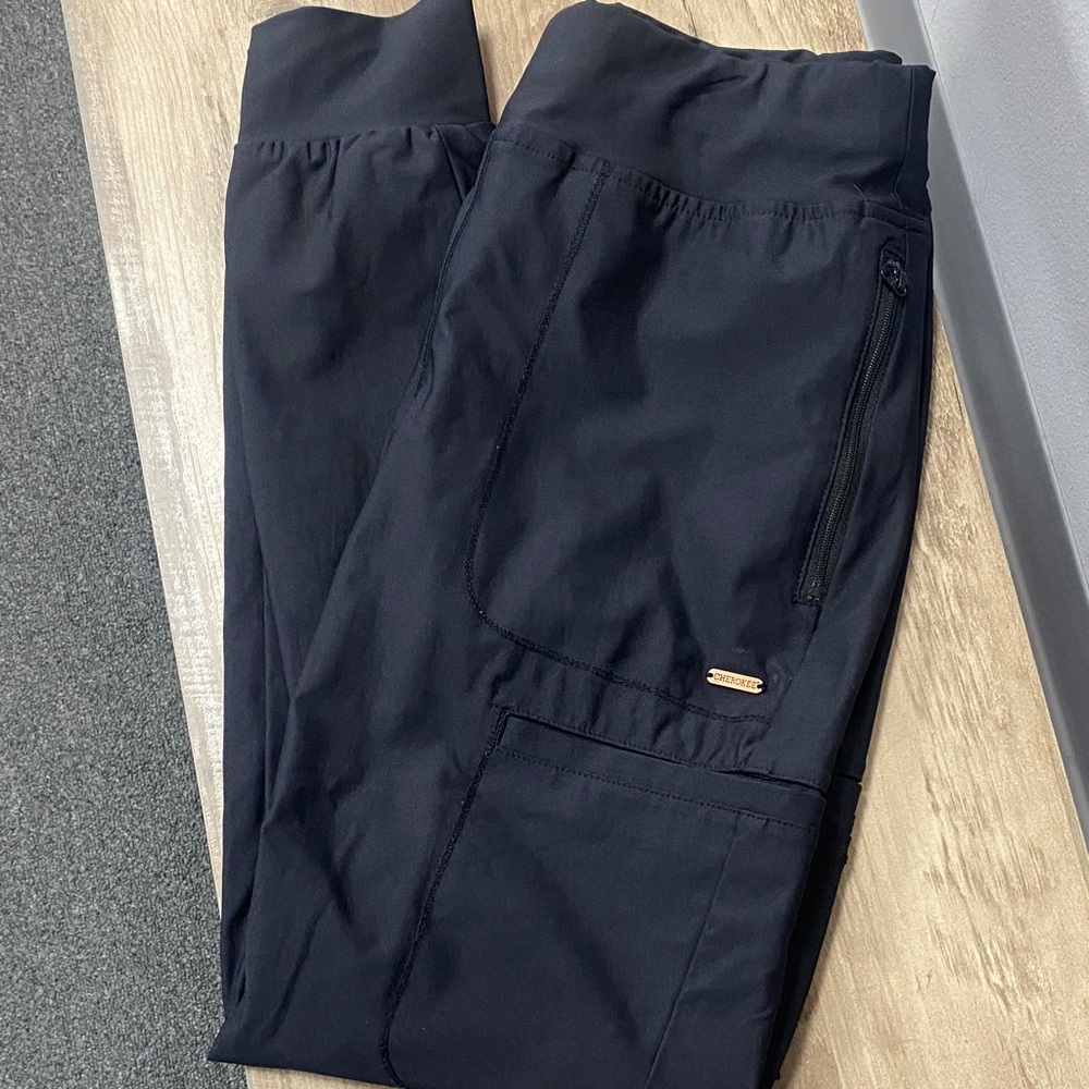 Cherokee Form Black joggers